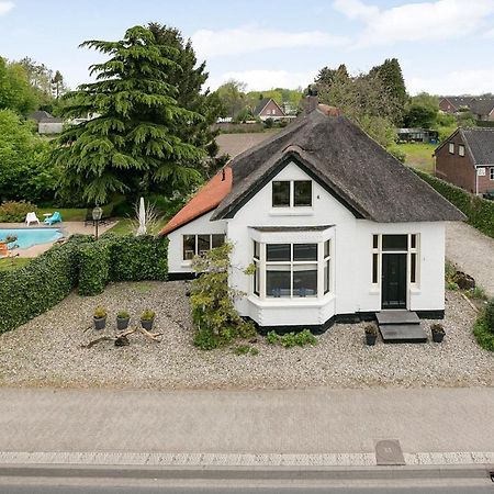 Het Opgemaakte Bed Bed & Breakfast Haps Екстериор снимка