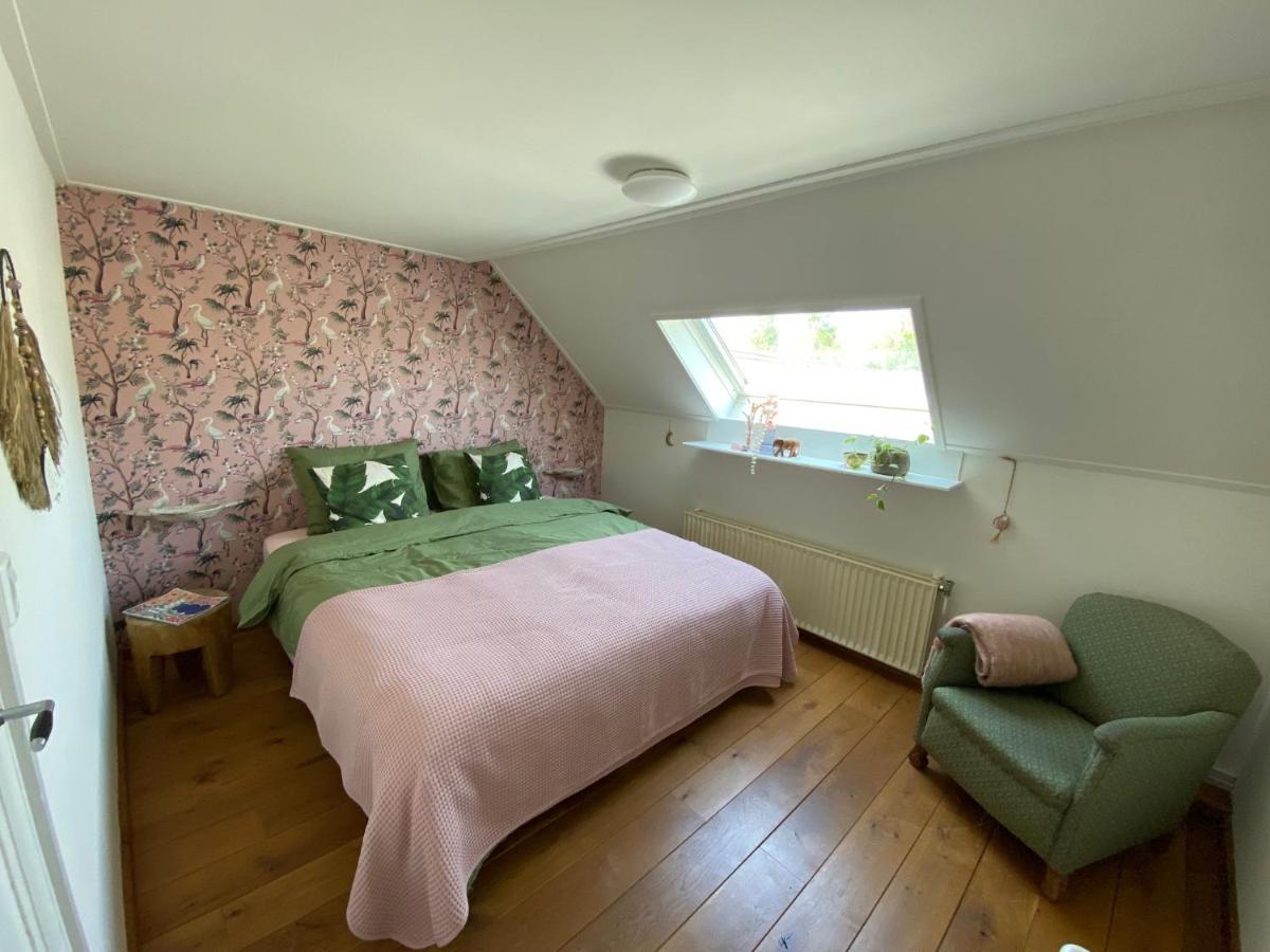 Het Opgemaakte Bed Bed & Breakfast Haps Екстериор снимка